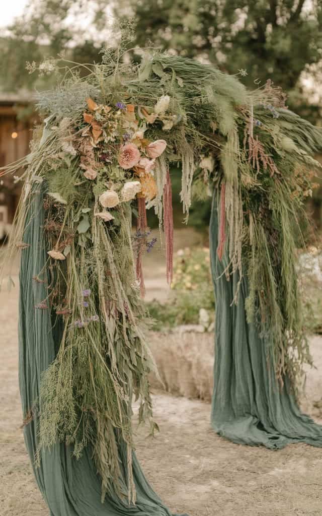 Wedding Arch Flowers with perfectly balanced symmetrical designs, offering elegance and sophistication for a classic ceremony.
